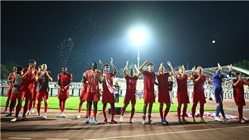 Erstes Pflichtspiel, erster Sieg: Der FC Bayern gewinnt in Ulm.