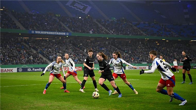 Erstmals im Volksparkstadion und gleich erfolgreich: die HSV-Frauen 