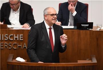 Erwartet eine Einigung bei Fragen zu strengeren Corona-Maßnahmen: Bremens Bürgermeister Andreas Bovenschulte (SPD).