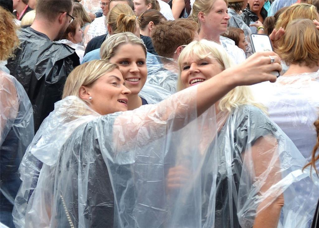 Es bleibt noch Zeit für ein Selfie. Foto: Heye Barthel