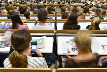 Es geht los: Für 801 Erstsemester beginnt das Studium an der Hochschule Bremerhaven.  