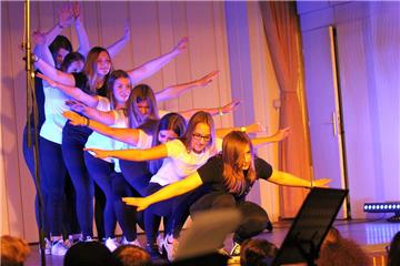 Es ist eine Mischung aus Gesang, Tanz und Theater, mit der die Ten-Sing-Gruppe Tarmstedt für Begeisterung sorgt.