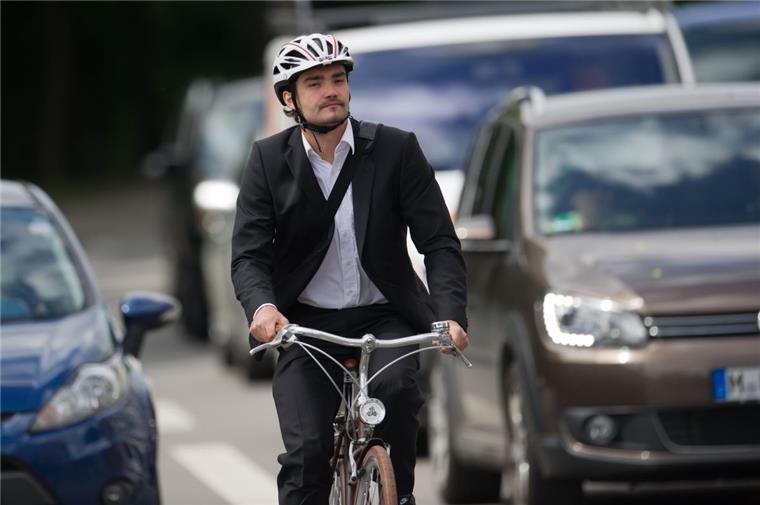 Es ist umweltfreundlich, macht fit und muss nicht getankt werden: Zahlreiche Argumente sprechen dafür, das Auto stehen zu lassen und aufs Fahrrad umzusteigen. In Niedersachsen startet jetzt wieder die Aktion "Mit dem Rad zur Arbeit".