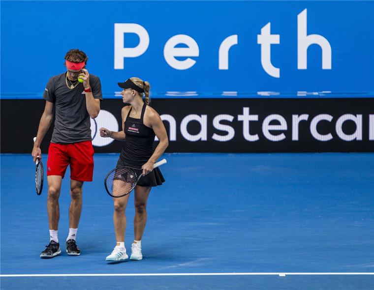 Es sollte nicht sein:  Angelique Kerber und Alexander Zverev haben es wie im Vorjahr verpasst, als erstes deutsches Tennis-Team seit 1995 den Hopman Cup zu gewinnen. 