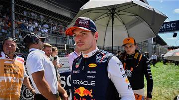 Es war nur ein kurzer Auftritt für Max Verstappen. 