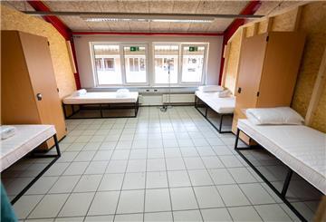 Etliche Kommunen im Cuxland suchen weiter händeringend nach Wohnraum für Flüchtlinge. Damit sind sie nicht allein. Der Bedarf nach passenden Wohnungen existiert landesweit.