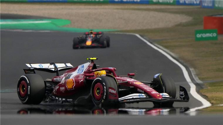 Etwas verbessert: Lewis Hamilton steigerte sich im Ferrari nach schwachem Saisonauftakt.