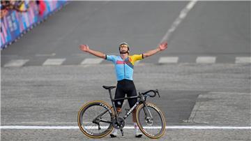 Evenepoel genießt den Olympiasieg