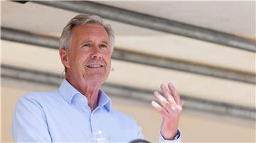 Ex-Bundespräsident Wulff ruft junge Leute zum Politikmachen auf. 
