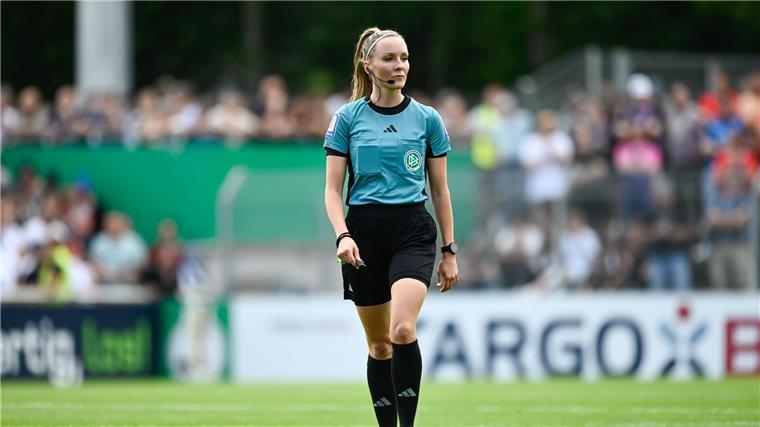 Fabienne Michel soll beim Drittliga-Spiel zwischen dem SC Verl und Rot-Weiss Essen sexistisch beleidigt worden sein.