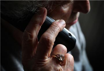 Falsche Polizisten haben mehrere Bürger in Nordenham telefonisch kontaktiert und nach deren Wertsachen ausgefragt. 