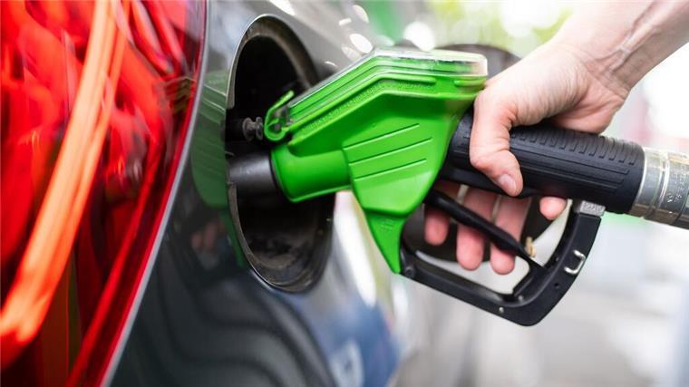 Sprit für 1 Cent: An dieser Tankstelle konnten Autofahrer so günstig tanken wie noch nie Fast umsonst konnten Autofahrer ihre Fahrzeuge an einer Tankstelle im Allgäu betanken. (Symbolbild)