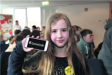 Fee Becker (12 Jahre) aus Hollen: „Es geht um die Gemeinde. Wir wollen etwas für die Gemeinde machen und die Gemeinde etwas für uns.“