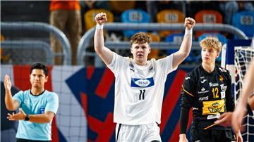 Feiert den WM-Titel: U19-Handballer Bennet Strobel. 