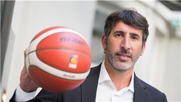 Feiert seine Heimpremiere in Heidelberg: Der neue Basketball-Bundestrainer Alex Mumbru.
