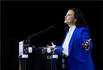  Gitta Connemann (CDU), Bundesvorsitzende der MIT und Parlamentarische Staatssekretärin im Bundeswirtschaftsministerium, spricht beim 17. Bundesmittelstandstag der Mittelstands- und Wirtschaftsunion (MIT) in der Motorworld. 