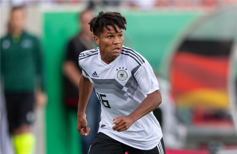 U21-Nationalspieler Felix Agu wechselt von Osnabrück nach Bremen Felix Agu im Dress der U21-Nationalmannschaft: Der 20-Jährige wechselt im Sommer zum SV Werder Bremen.