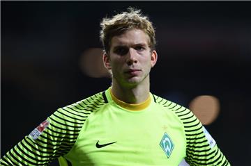Felix Wiedwald hat sich in dieser Saison zur Nummer eins im Tor des SV Werder Bremen gemausert. Jetzt soll er auf der Wunschliste englischer Clubs stehen.