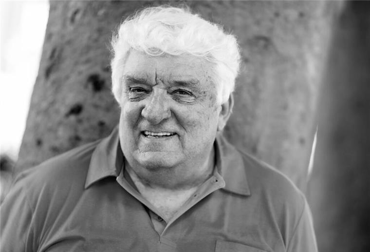Erfinder der Nachmittags-Talkshow: Hans Meiser ist tot Fernsehmoderator Hans Meiser ist tot.