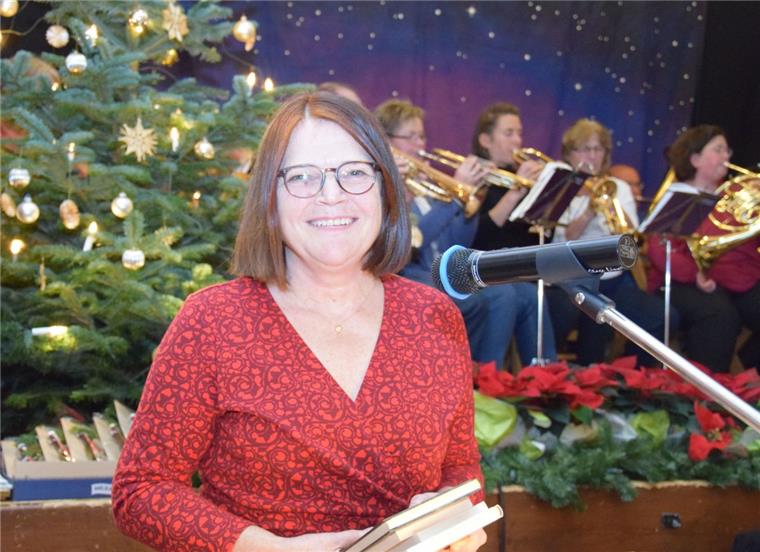 "Fest statt Stress": Die Autorin und fünffache Mutter Antje Balters gab Selsinger Landfrauen Tipps zum "Entstressen" der Vorweihnachtszeit".