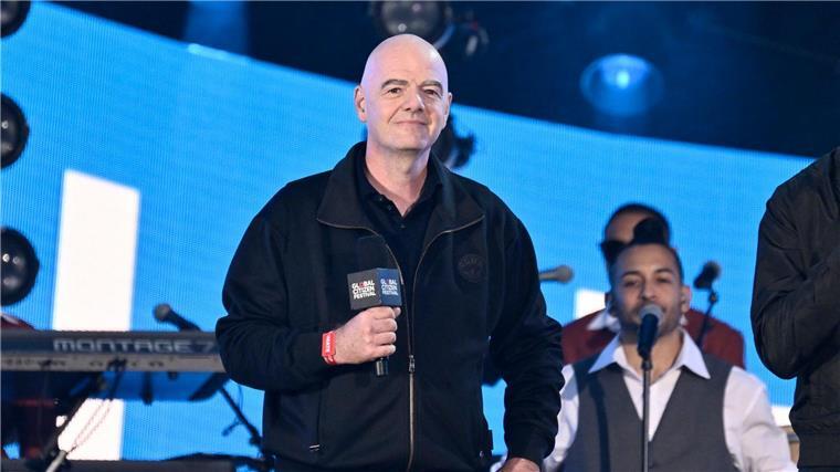 „Notfallsitzung“ und andere Probleme der Club-WM FIFA-Chef Gianni Infantino steht vor der neuen Club-WM unter Druck.