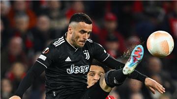 Filip Kostic versucht sein Glück nun bei Trainer José Mourinho und Fenerbahce.