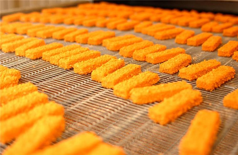 Fischstäbchen sind der Renner bei Frozen Fish. Ob auch diese Produktionssparte von Umstrukturierungen betroffen ist, ist offen.