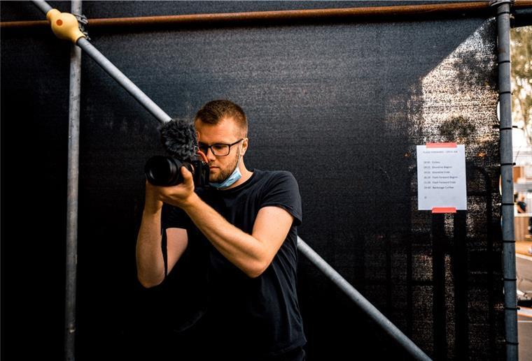 Fotograf, Video- und Social-Media-Fachmann Patrick Schulze, der aus Bremerhavens Stadtteil Geestemünde stammt.