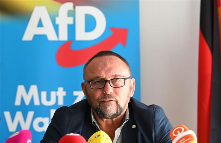 Bremer AfD-Chef Magnitz tritt zurück Frank Magnitz tritt als Vorsitzender der AfD in Bremen zurück.