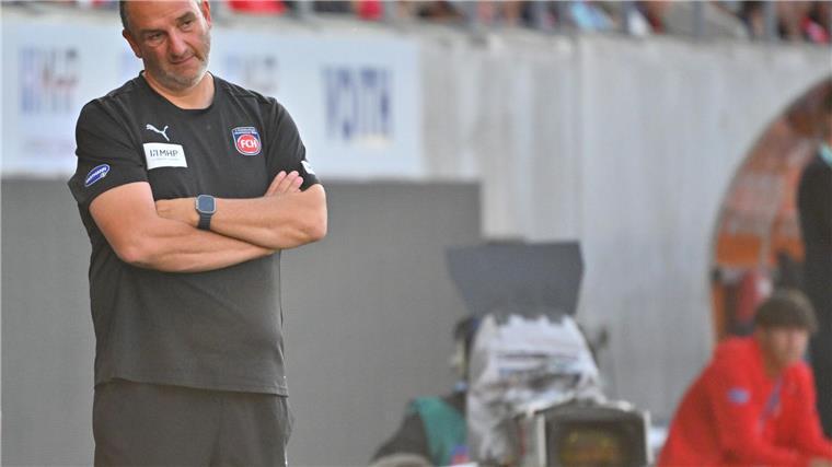 0:3 gegen Freiburg: Schmidt sieht Heidenheimer „Delle“ Frank Schmidt kündigt eine Aufarbeitung an.