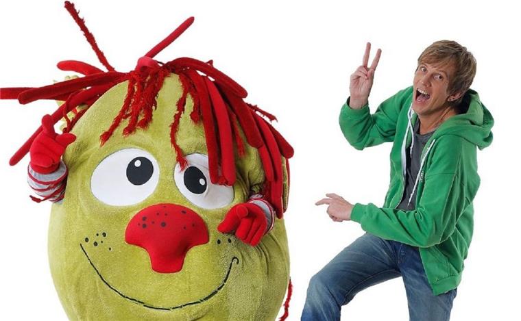 Selsingen: Party mit Herbstmarkt und Straßenfest auf der B71 "Frank & seine Freunde": Der Kindermusiker gastiert am Sonntagnachmittag beim Herbstmarkt mit Straßenfest in Selsingen.