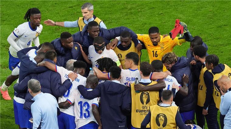 Frankreich setzte sich im Elfmeterschießen gegen Portugal durch.