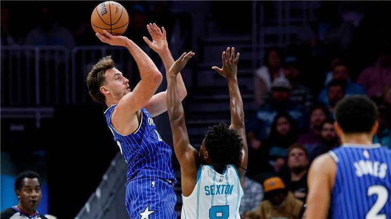 Niederlagen-Serie der Magic in NBA vorbei Franz Wagner erzielte 21 Punkte gegen die Hornets.