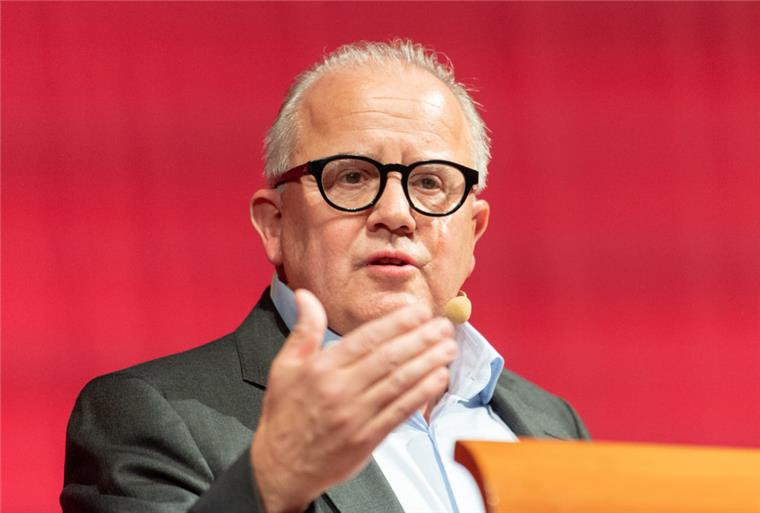 Freiburg: Fritz Keller, Präsident des SC Freiburg, soll neuer DFB-Präsident werden.