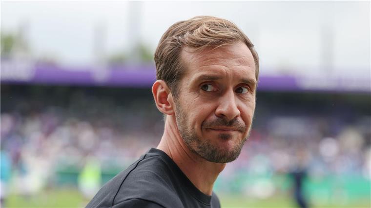 4:0 in Osnabrück: Neuer Freiburg-Trainer startet erfolgreich Freiburgs neuer Trainer Julian Schuster.