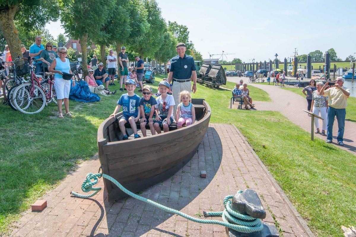 Wesermarsch: Historisches Sielboot ist zurück im Fedderwardersieler Hafen Freude in Fedderwardersiel: Das Sielboot wurde restauriert und ist wieder zurück im Hafen.
