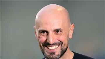 Freut sich auf die nächsten Spiele mit der U21: Trainer Antonio Di Salvo.