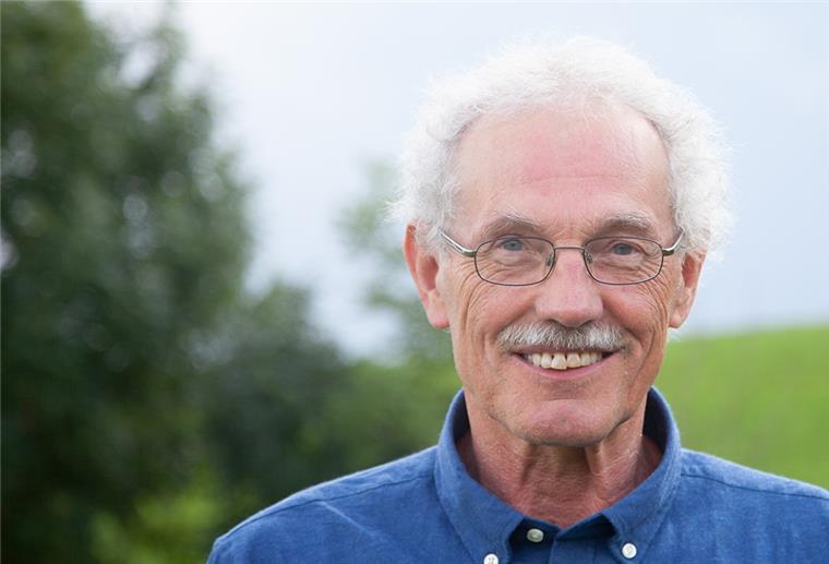 Umweltexperte an der Wurster Küste Freute sich über das Engagement der Dorumer Glashaus-Bewohner und ein paar Tage an der Wurster Küste: Professor Dr. Rainer Grießhammer.