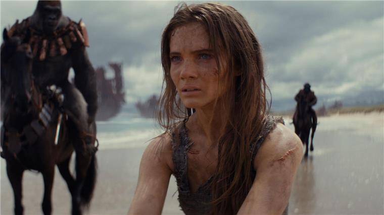 Der neue „Planet der Affen“ - Die Reise geht weiter Freya Allan als Nova in einer Szene des Films „Planet der Affen: New Kingdom“.
