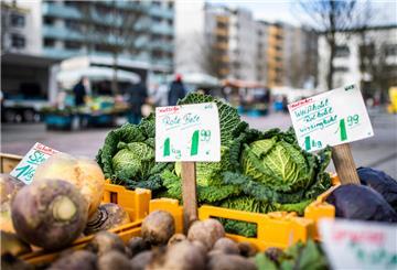 Symbolfoto vom Geestemünder Wochenmarkt im Februar 2022
