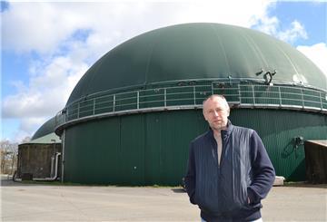 Fünf Mal musste Onno Wilberts, Geschäftsführer der Biogas Ahe GmbH, in diesem Jahr schon wertvolles Biogas abfackeln. Foto Hansen