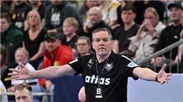 Für Alfred Gislason ist das Spiel Sieben-gegen-Sechs Sabotage am Handball. 