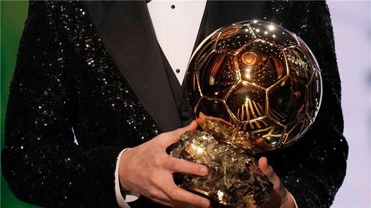 Erklärung aus Frankreich zu Musiala und Kritik von Matthäus Für den Ballon d’Or ist in diesem Jahr unter anderem Toni Kroos nominiert.