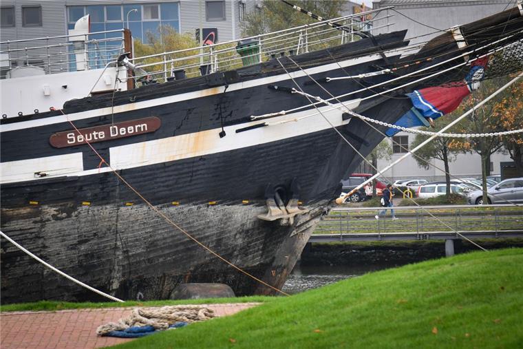 Schifffahrtsmuseum: Instandhaltung einer neuen "Seute Deern" wird teuer Das Schiff "Seute Deern" liegt im Alten Hafen von Bremerhaven.