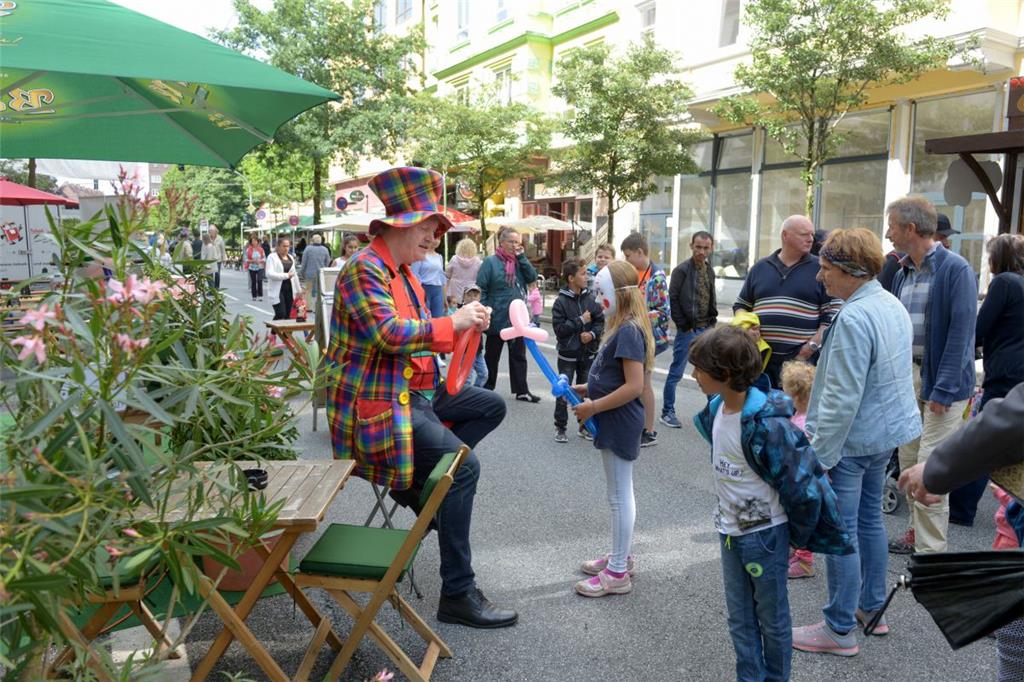 Für die kleinen Besucher gibt es beim Straßenfest in der &quot;Alten Bürger&quot...