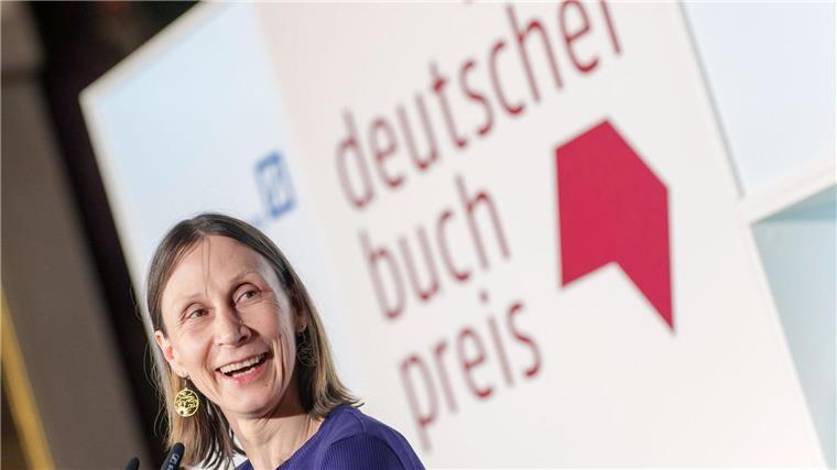 Für „Hey guten Morgen, wie geht es dir?“ ist die Leipziger Autorin Martina Hefter mit dem Deutschen Buchpreis ausgezeichnet worden.