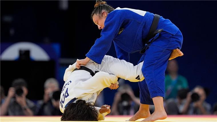 Frühes Aus für Judoka Menz in Paris Für Judoka Katharina Menz war in der Klasse bis 48 Kilogramm früh Schluss.