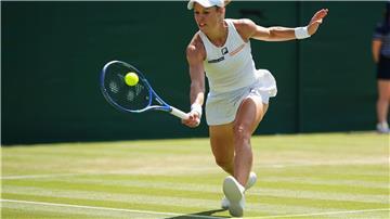 Für Laura Siegemund geht es in Wimbledon auch im Doppel weiter.