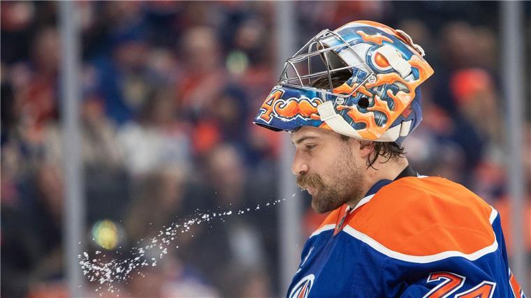 Für Oilers-Torwart Stuart Skinner war der Saisonstart ein Debakel.