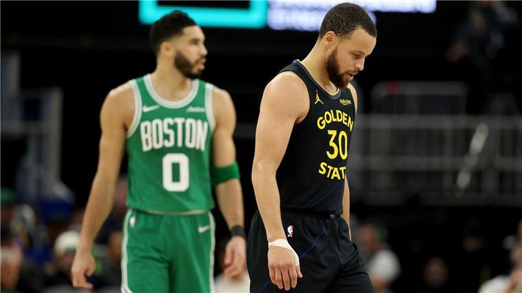 Klarste Heimniederlage seit 40 Jahren für Schröders Warriors Für Stephen Curry und die Golden State Warriors lief gegen die Boston Celtics gar nichts.